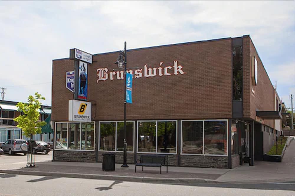 The Brunswick Hotel Complex Parry Sound Eksteriør billede